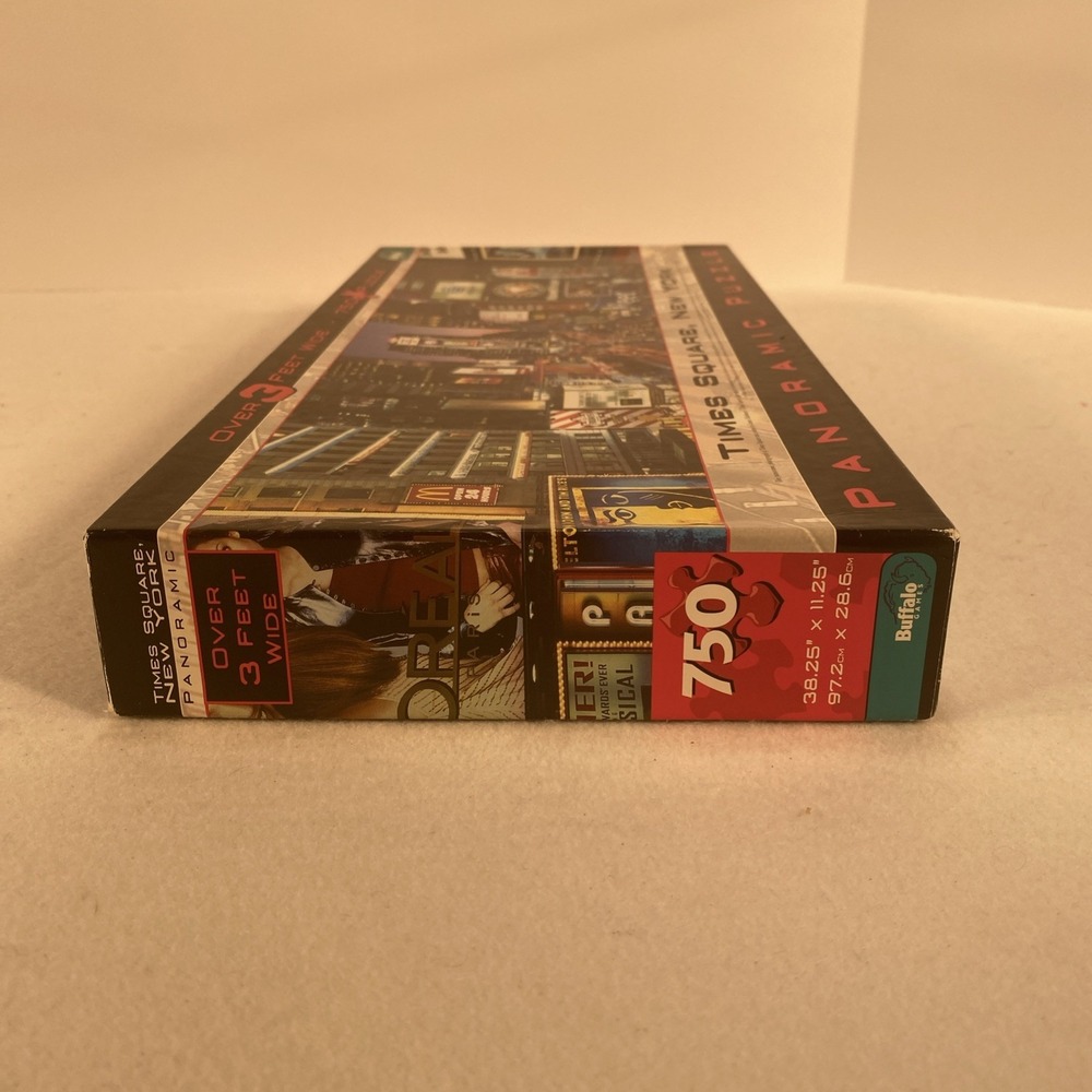 Buffalo Games Panoramic Jigsaw Puzzle Times Square, New York City 750 pieces - Picture 4 of 8